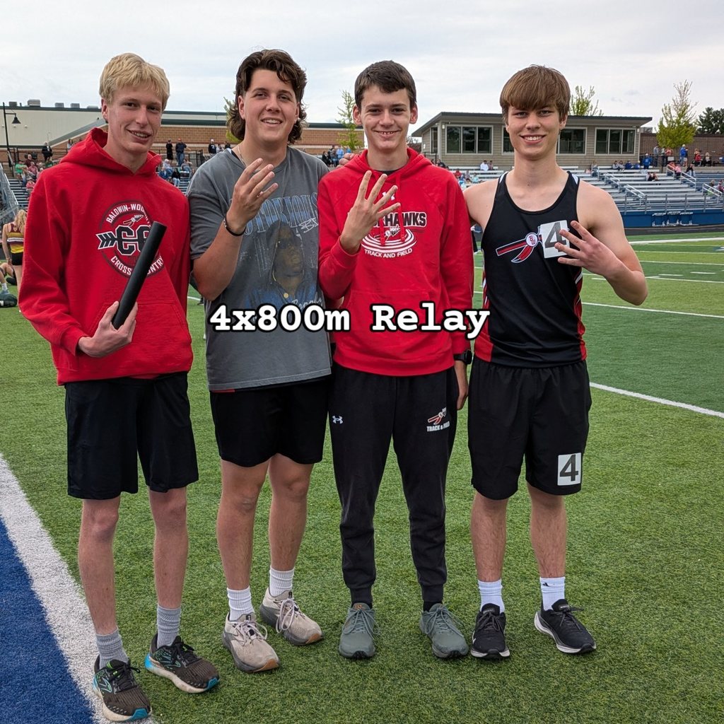4x800m relay team