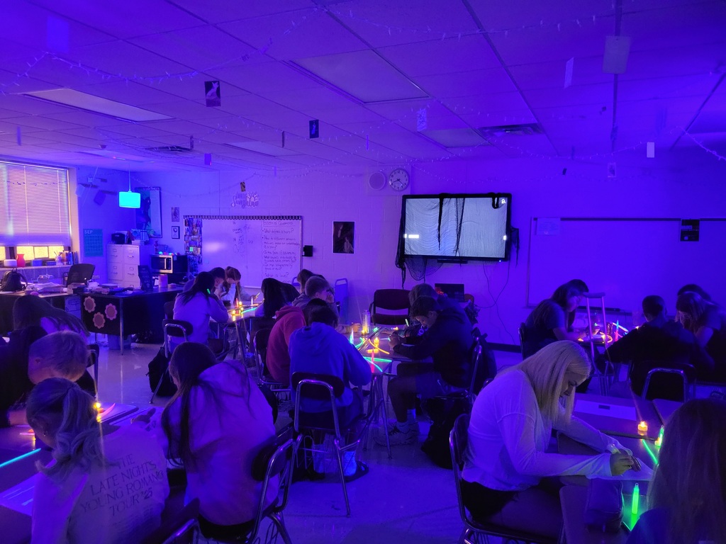Students in Black Light Lesson