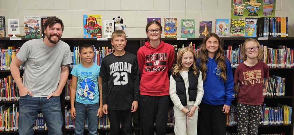 Students with the visiting author.