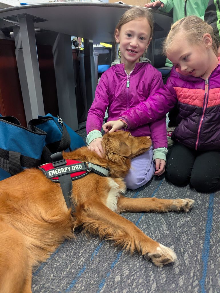 Students with therapy dog