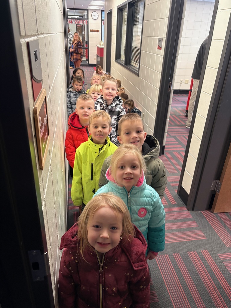 4K students lined up for the eye screening.