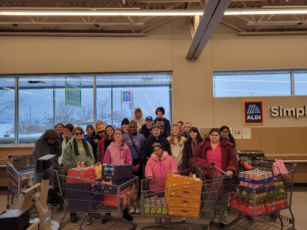 Studnets and Aldi