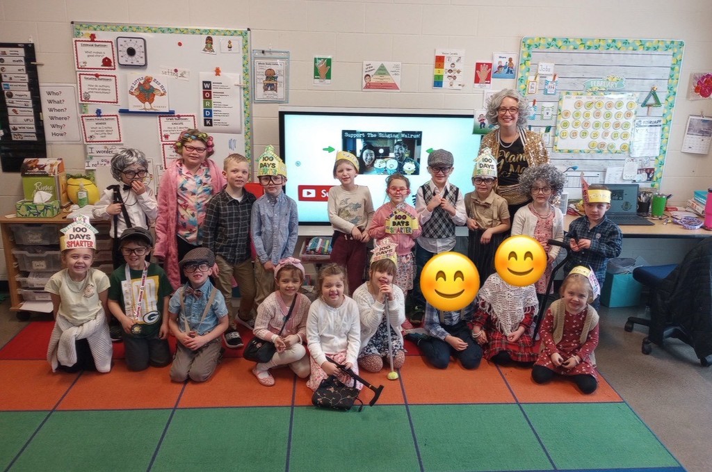 Kindergartners dressed up as 100 year olds.