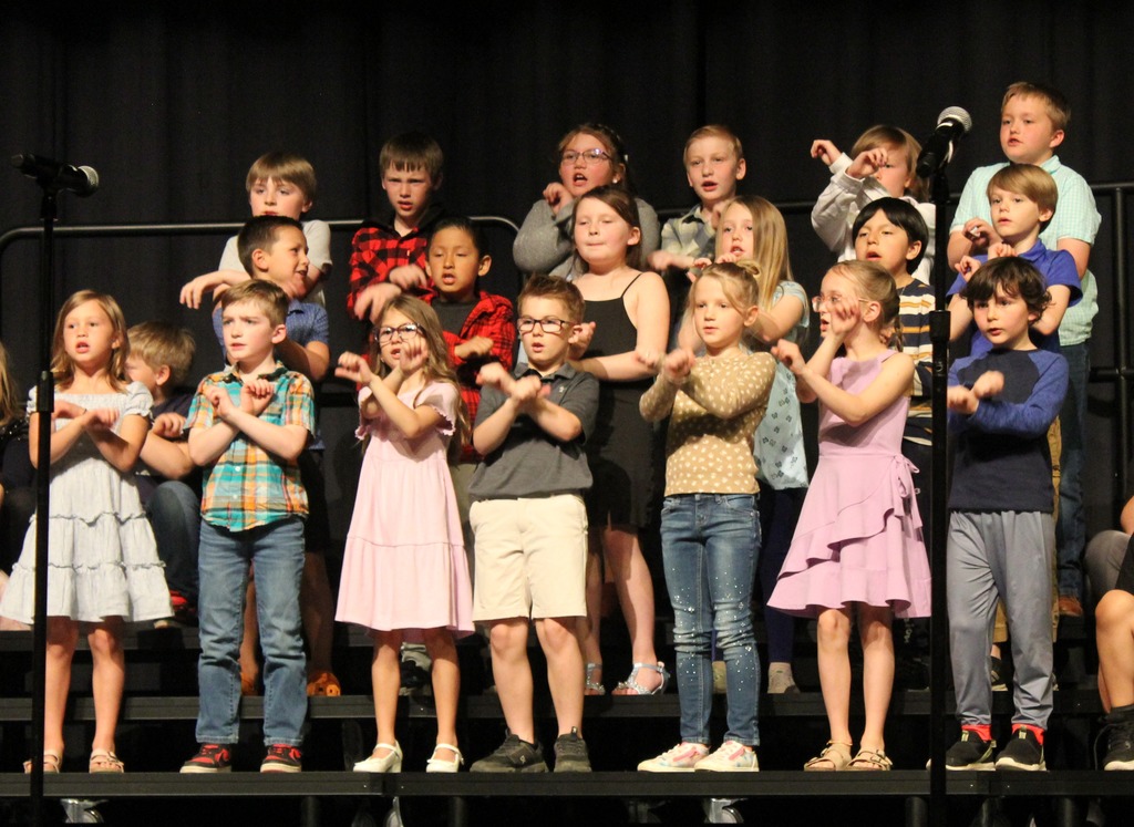 Students singing.