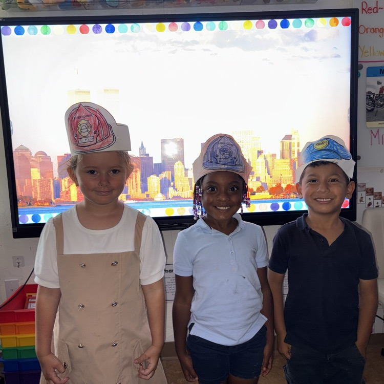 kids in hats 