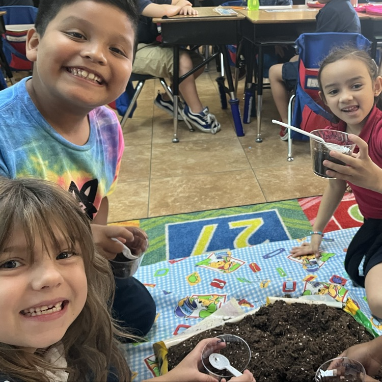 kids gardening 