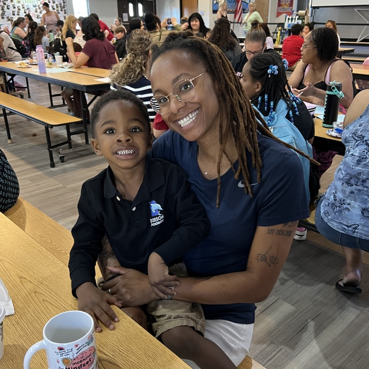 muffins with mom