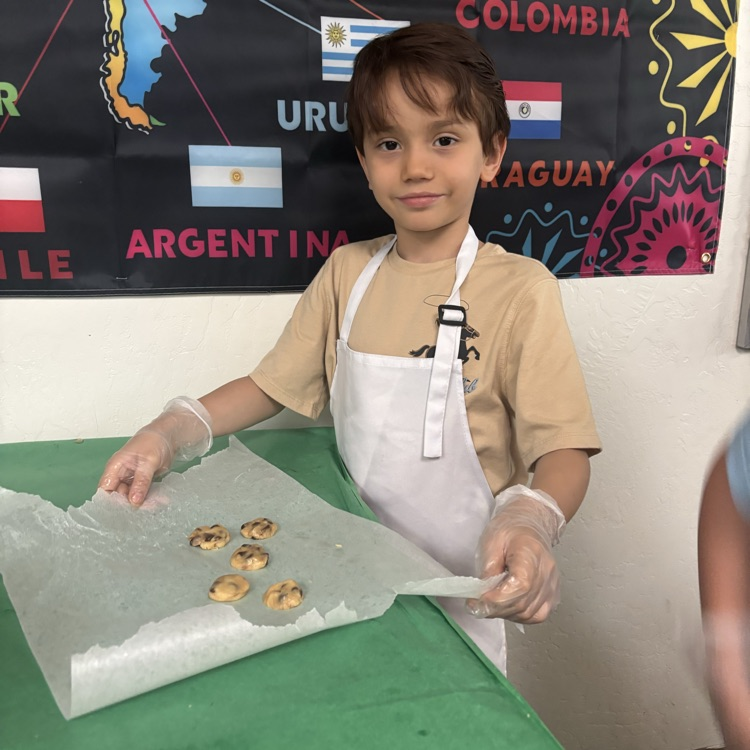 kids baking