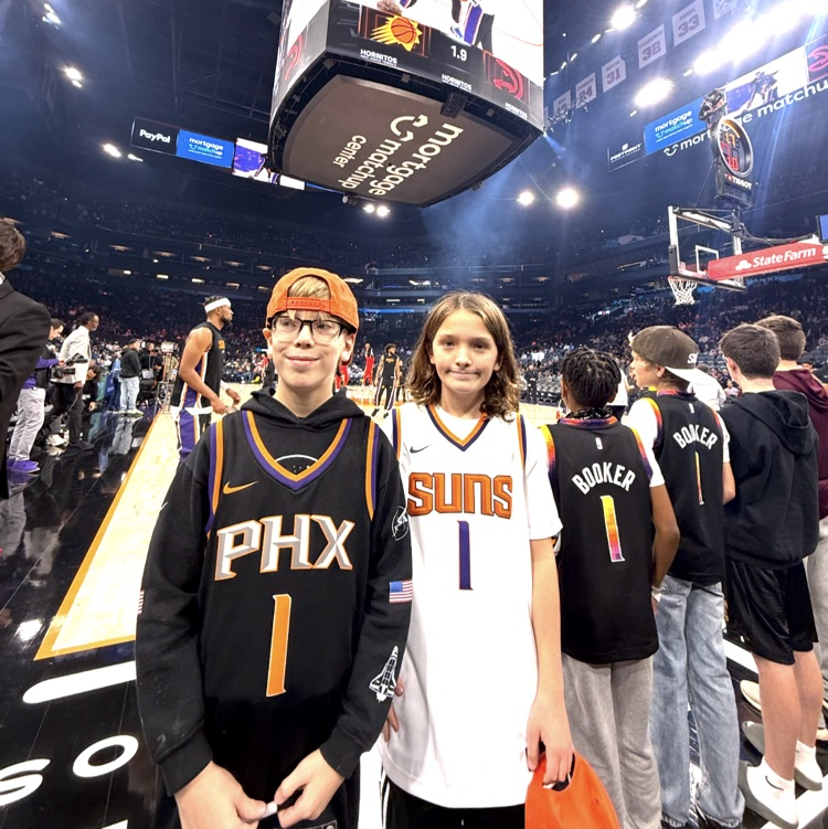 kids at basketball game 