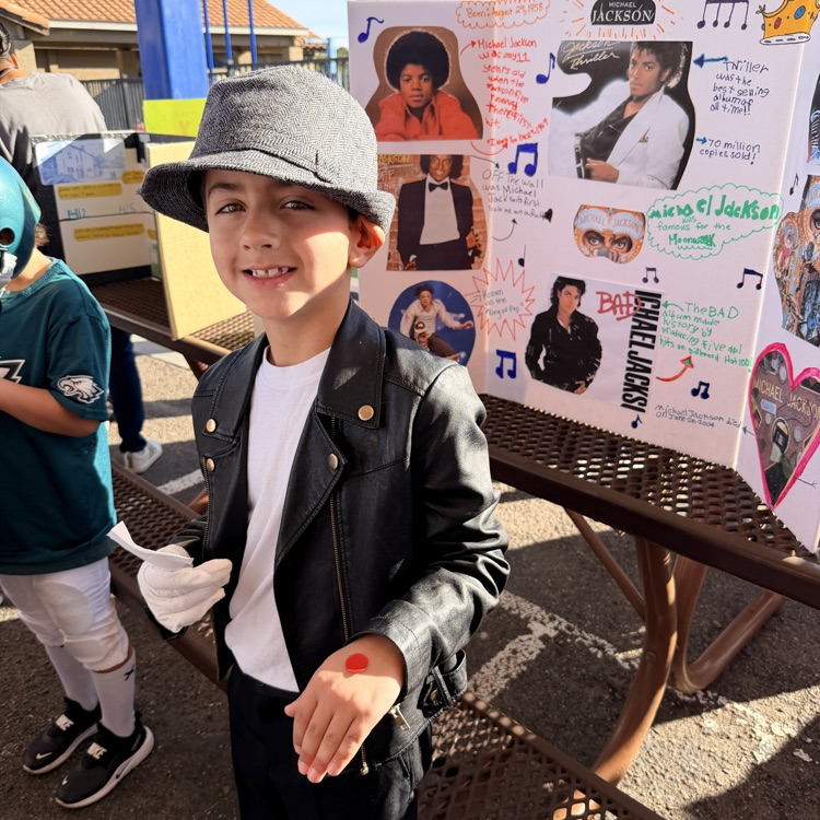 living wax museum. 