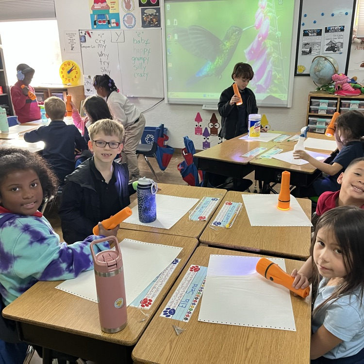 kids with flashlights 