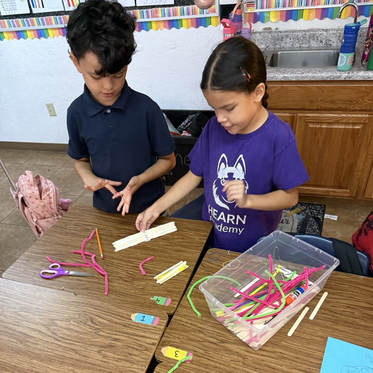 kids building