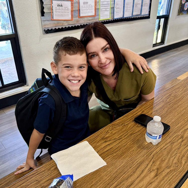 muffins with mom