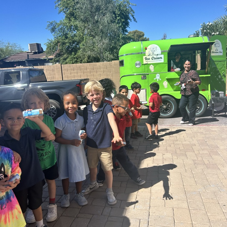 ice cream truck 