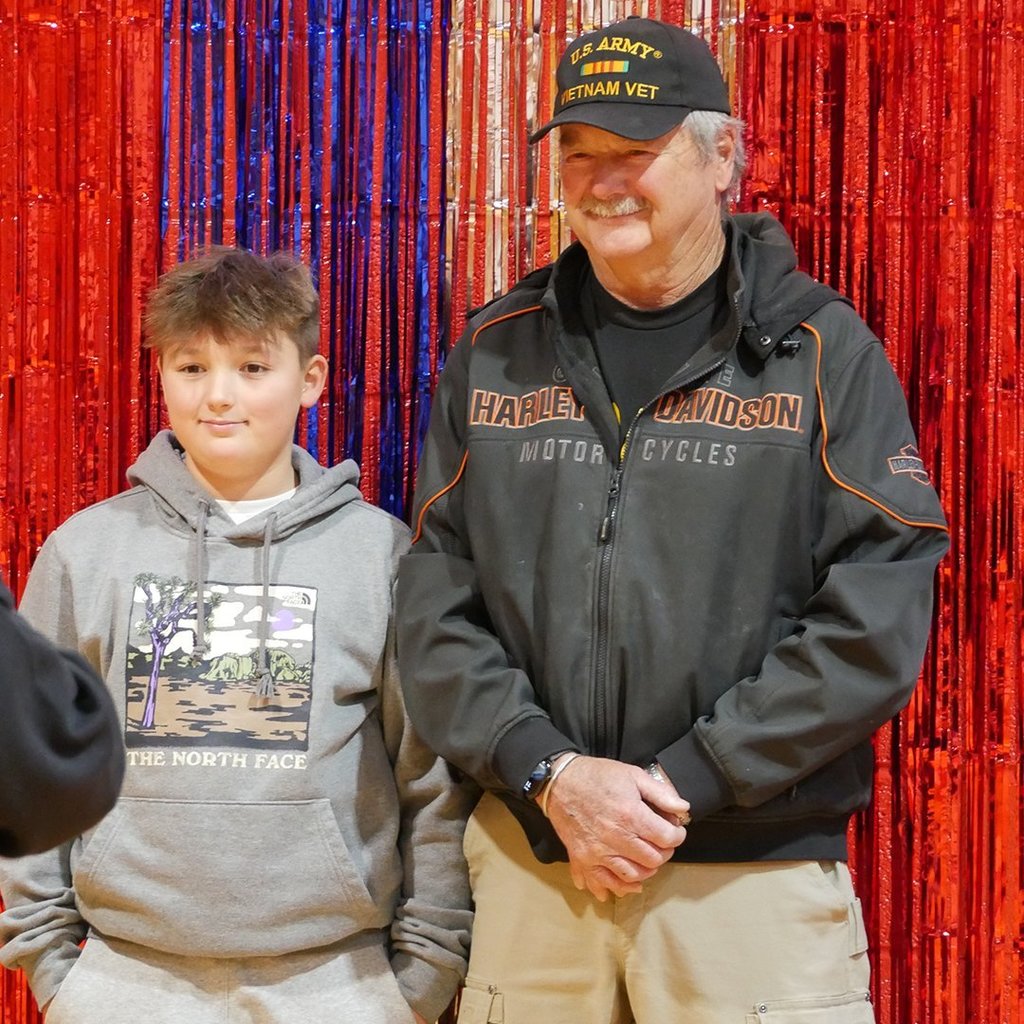 Veterans and GMS students at the GMS Veterans Luncheon.