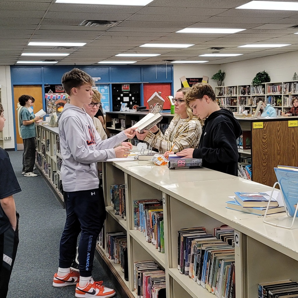 GMS students in Mrs. Luttrell's class recently participated in a 'book tasting'