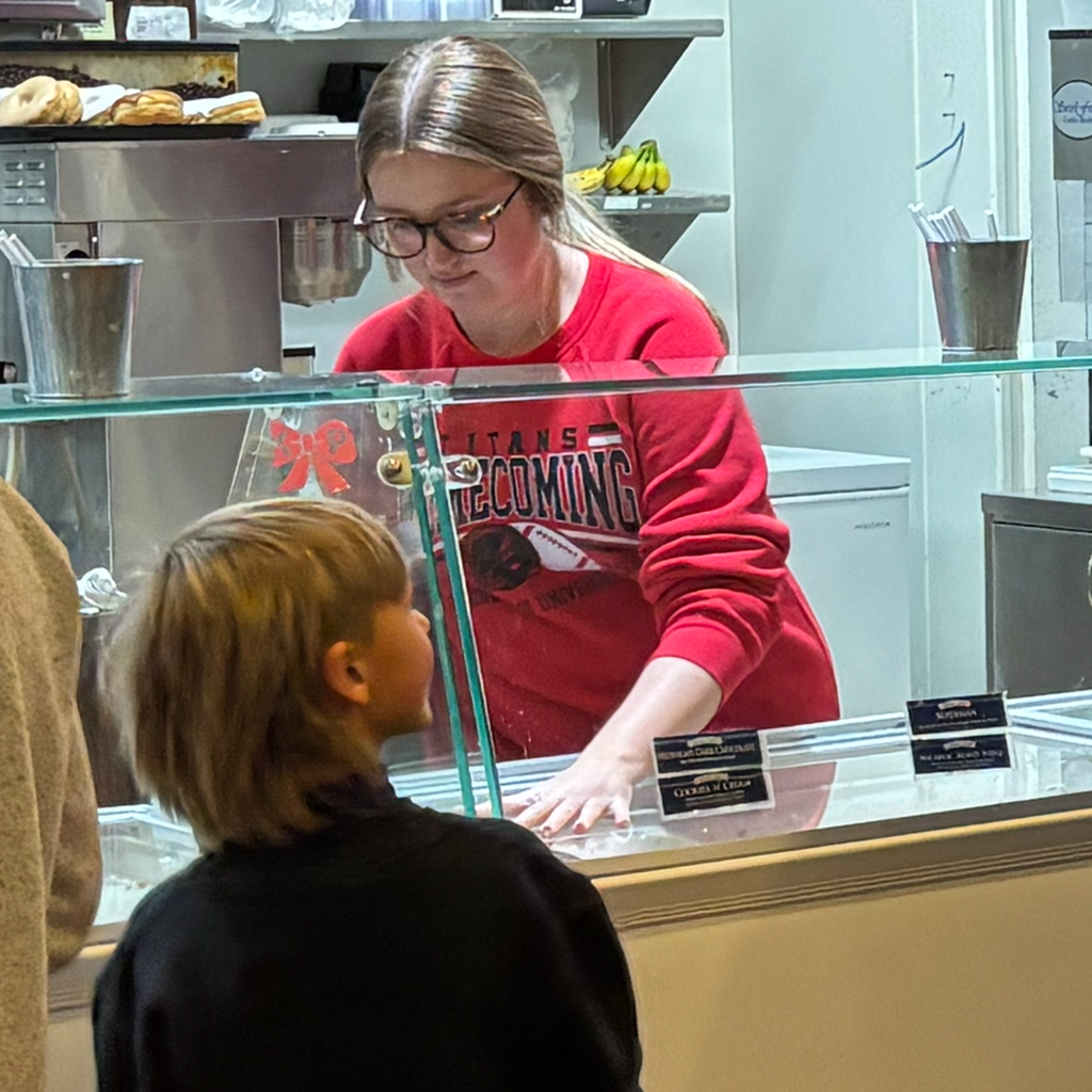 GIS Scoop Night at Scoop Du Jour