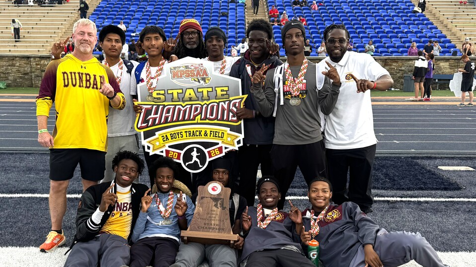 Dunbar Poets Track team 2026