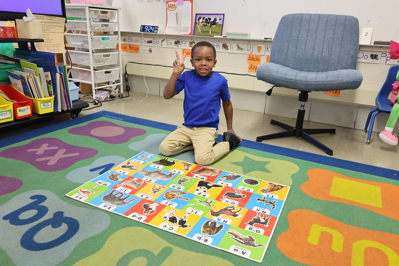 Dickey Hill Pre-K class plays during small group time