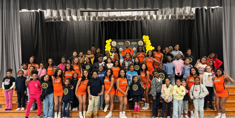 Lincoln U visits Johnston Square ES 