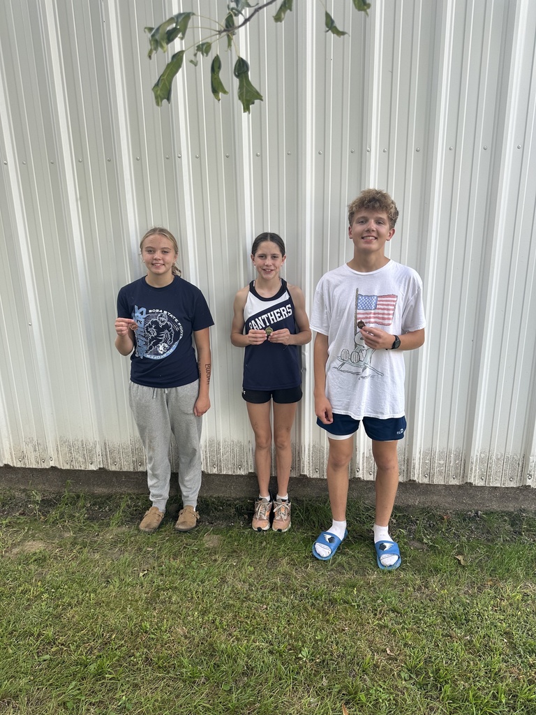B-R Students with their medals. 