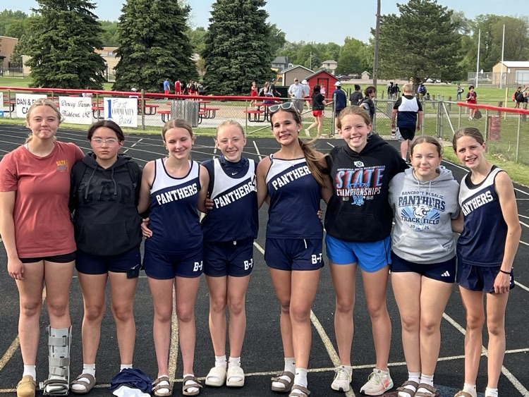 JH Girls Track team