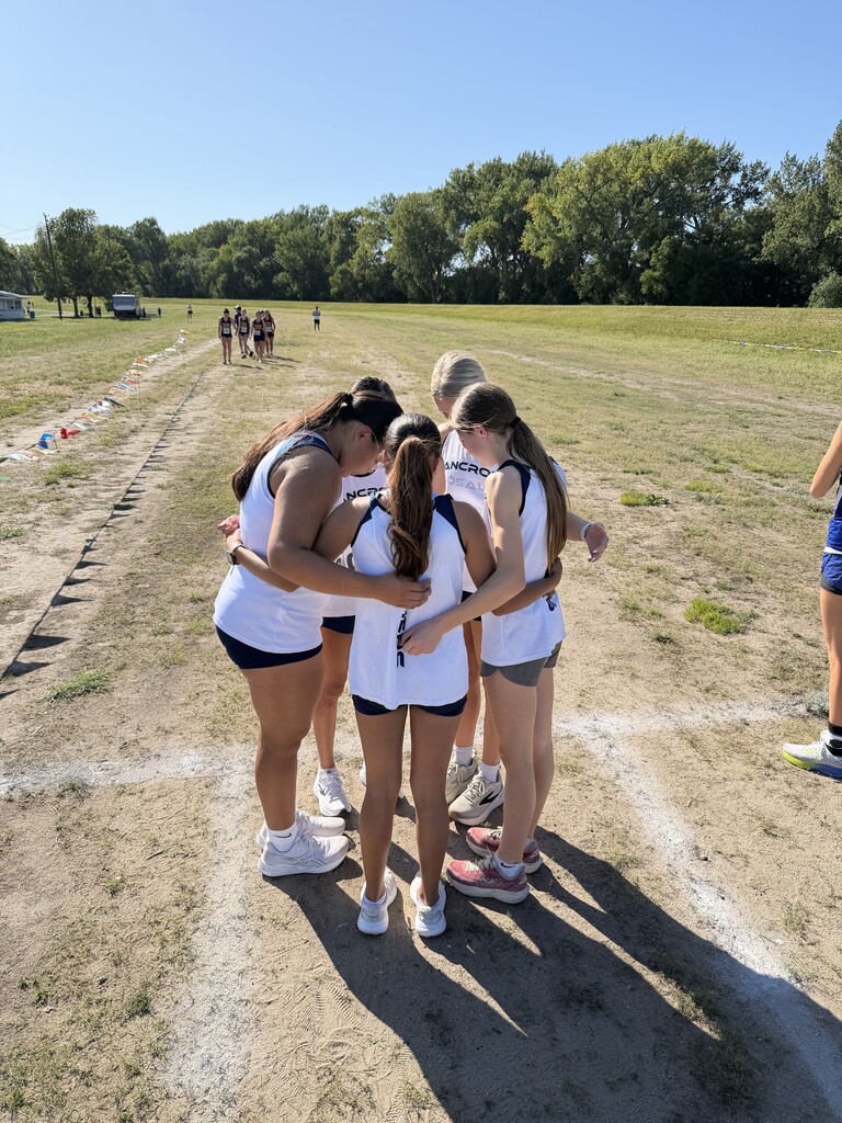 Girls getting ready for their race.