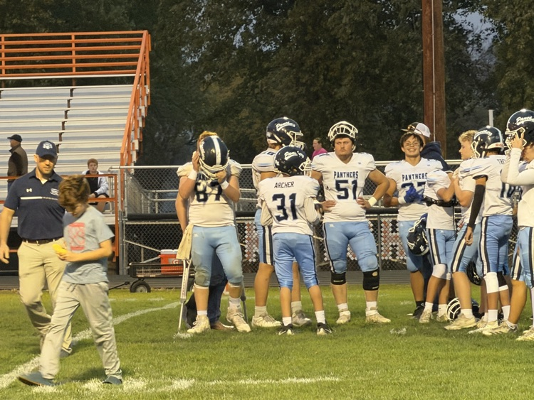 2026 Football Season Finale at Oakland-Craig