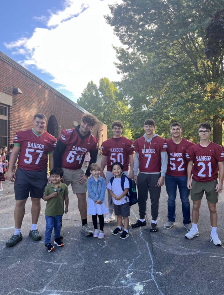 Abraham Lincoln School had a special visit from the Bangor High School Football Team this week! The players joined our students for morning recess, bringing lots of energy, smiles, and fun to the playground. Our students loved having the chance to play alongside these “big kids.” We’re cheering them on and wishing them the best of luck this season!  A big shout out to Mrs. Morris for organizing this! Next home game is Friday, Oct. 10 vs. Windham at 7pm. GoRams!