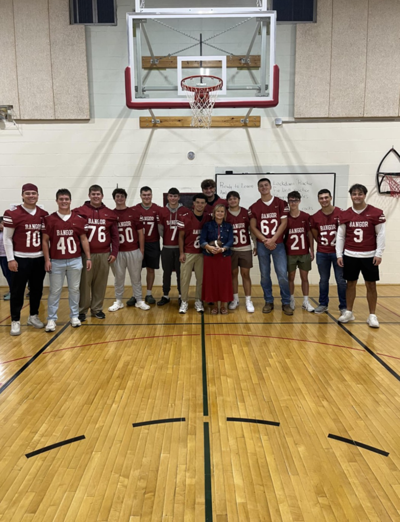 Abraham Lincoln School had a special visit from the Bangor High School Football Team this week! The players joined our students for morning recess, bringing lots of energy, smiles, and fun to the playground. Our students loved having the chance to play alongside these “big kids.” We’re cheering them on and wishing them the best of luck this season!  A big shout out to Mrs. Morris for organizing this! Next home game is Friday, Oct. 10 vs. Windham at 7pm. GoRams!