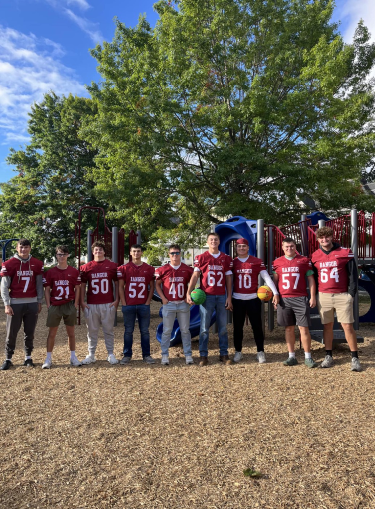Abraham Lincoln School had a special visit from the Bangor High School Football Team this week! The players joined our students for morning recess, bringing lots of energy, smiles, and fun to the playground. Our students loved having the chance to play alongside these “big kids.” We’re cheering them on and wishing them the best of luck this season!  A big shout out to Mrs. Morris for organizing this! Next home game is Friday, Oct. 10 vs. Windham at 7pm. GoRams!