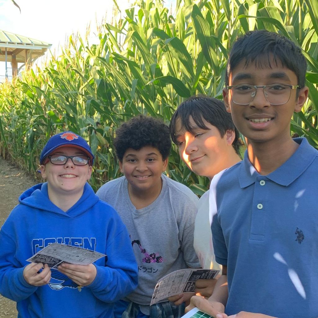 On September 30, students from The William S. Cohen School had the opportunity to go on an amazing after school adventure exploring the Corn Maze at Treworgy Orchards!