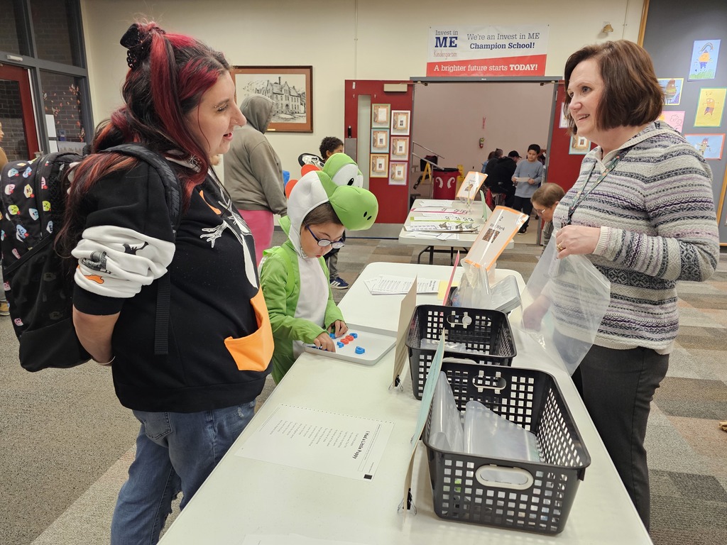 Families came together to shop, play games, and enjoy a variety of fun activities throughout the school.