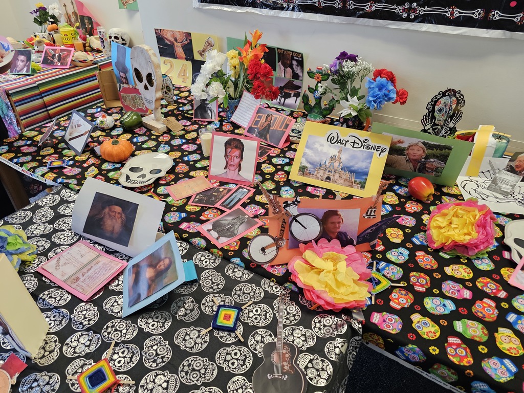 Spanish 3 students at Bangor High embraced the spirit of Dia de los Muertos by researching and honoring the lives of famous figures. They shared their findings in Spanish, discussing the incredible accomplishments and experiences of these influential individuals. #WeAreBangor