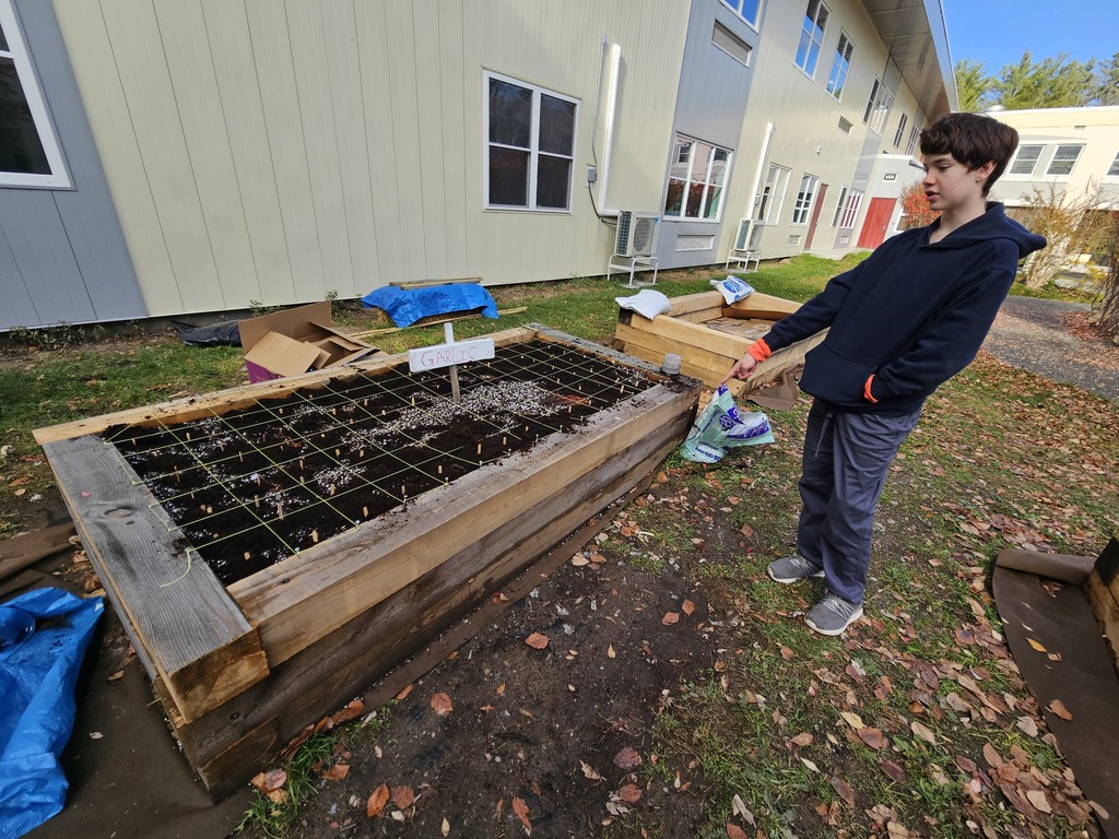 Project Transition Students at Bangor High School recently planted bulbs in raised beds located in the school’s courtyard garden. Thanks to the generous support of local businesses and organizations, the project was a resounding success.