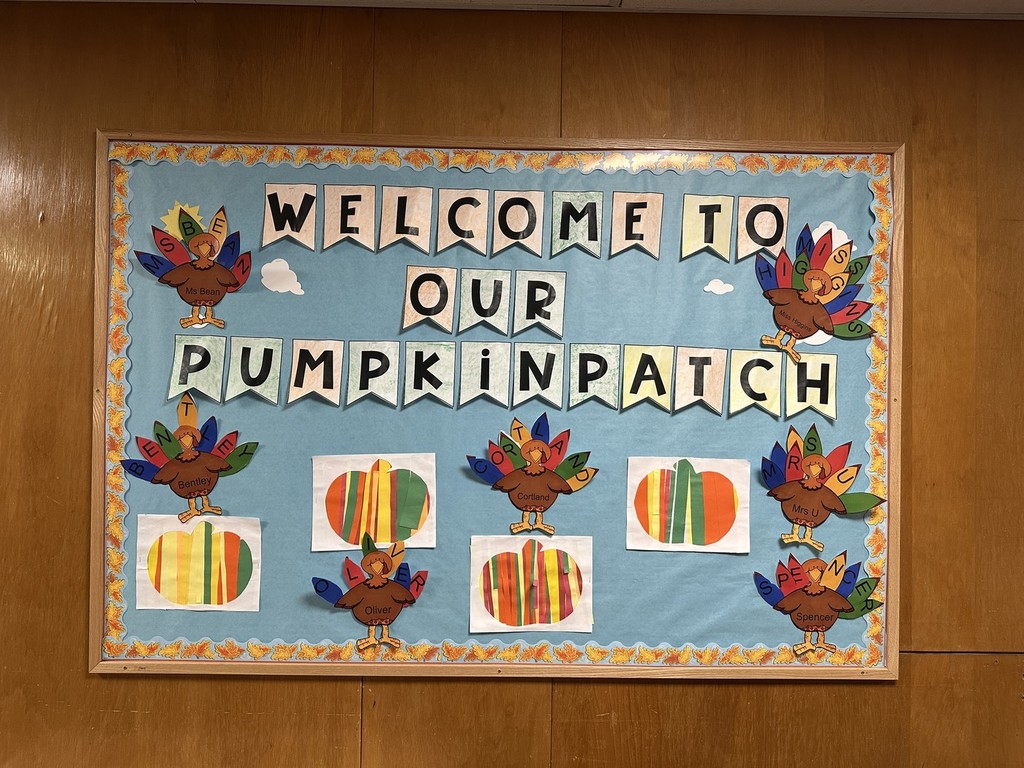 As the season of gratitude approaches, our school community is bursting with creativity and a thankful spirit! You'll notice an array of colorful turkeys and vibrant pumpkins popping up in art displays throughout the school department. These festive decorations are a wonderful reflection of our students' enthusiasm for the season and their artistic talents.  In addition to this beautiful turkey and pumpkin art display at Vine Street, we are excited to announce that we are working on a special "Balloons over Vine Street" video of the parade that took place today. 