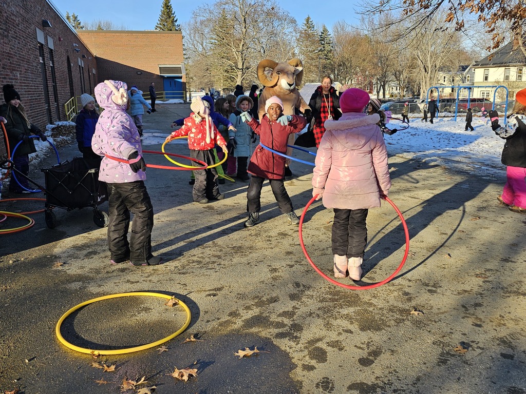 Last week, our Abe Lincoln students did an amazing job earning PBIS rewards, and we were thrilled to have an extra recess! Thanks to their hard work collecting snowflakes for our schoolwide jar, we were also able to earn golden snowflakes for some special surprises!  The celebration included a school-wide pajama day, music and bubbles outside, and a special visit from Officer Mendoza and Sam the Ram! It was a fantastic way to recognize our students' dedication to positive behavior!  