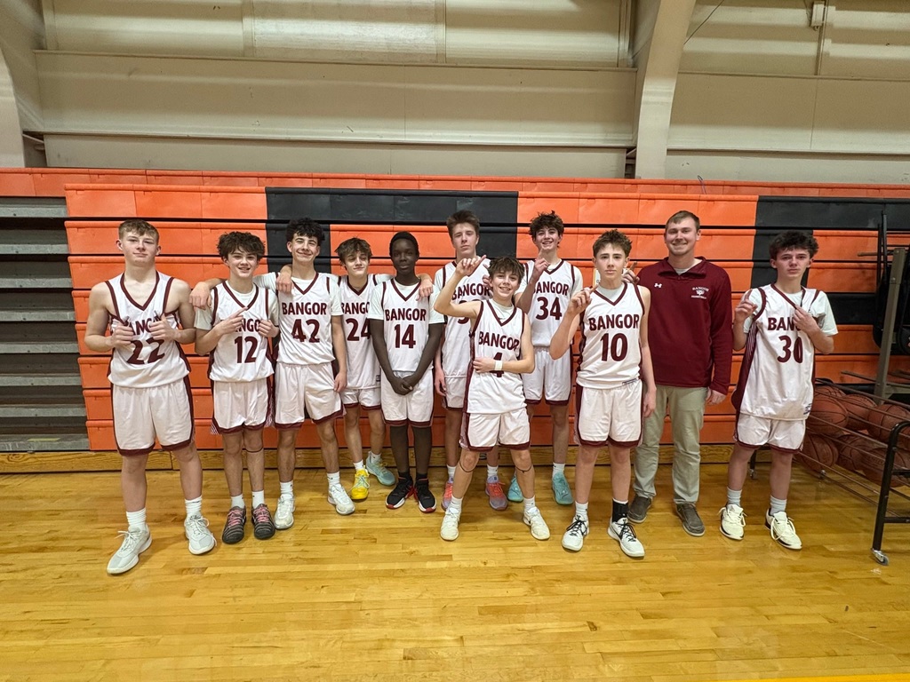 Huge congratulations to the Bangor High School Boys Freshman basketball team — 2026 Freshman Basketball Champions! To the players — your hard work, focus, and heart carried you to a well-deserved title. To the coaches — thank you for guiding, pushing, and believing in these young athletes. To the families, classmates, and community — your support made the difference.