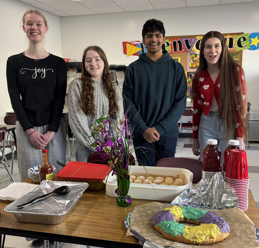BHS French students celebrated Mardi Gras last week, making colorful masks, sharing a king cake, and tasting traditional specialties, all accompanied by festive music. A wonderful cultural immersion and lots of laughs—Laissez les bons temps rouler!
