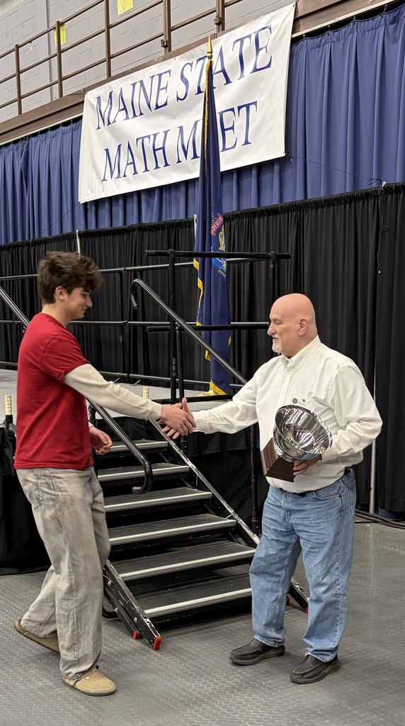 Jacob Klein accepting an award 