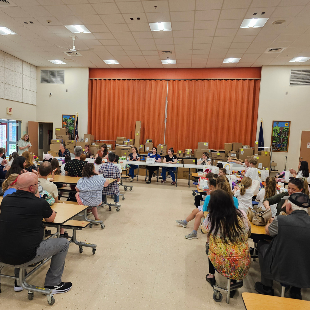 The Abraham Lincoln School Kindness Club recently hosted a heartwarming event focused on three powerful feelings that impact us all: security, comfort, and loneliness. Students turned empathy into action by organizing and assembling meaningful donations for local community organizations: They created supply bags for residents of the Shaw House who are experiencing homelessness — helping provide a sense of security and care. They lovingly made tie blankets for students who may find themselves at St. Joseph’s Emergency Room, offering warmth and comfort during difficult moments. They painted beautiful flower vases and organized a napkin drive for residents of the Phillip Strickland House, gathering over 150 colorful packets of napkins thanks to the generosity of students and their families. We are so proud of our compassionate students and grateful for the leadership of Mrs. Rand, whose dedication continues to inspire kindness. May the kindness shown by our Abraham Lincoln School community spread exponentially throughout our city and beyond! #WeAreBangor