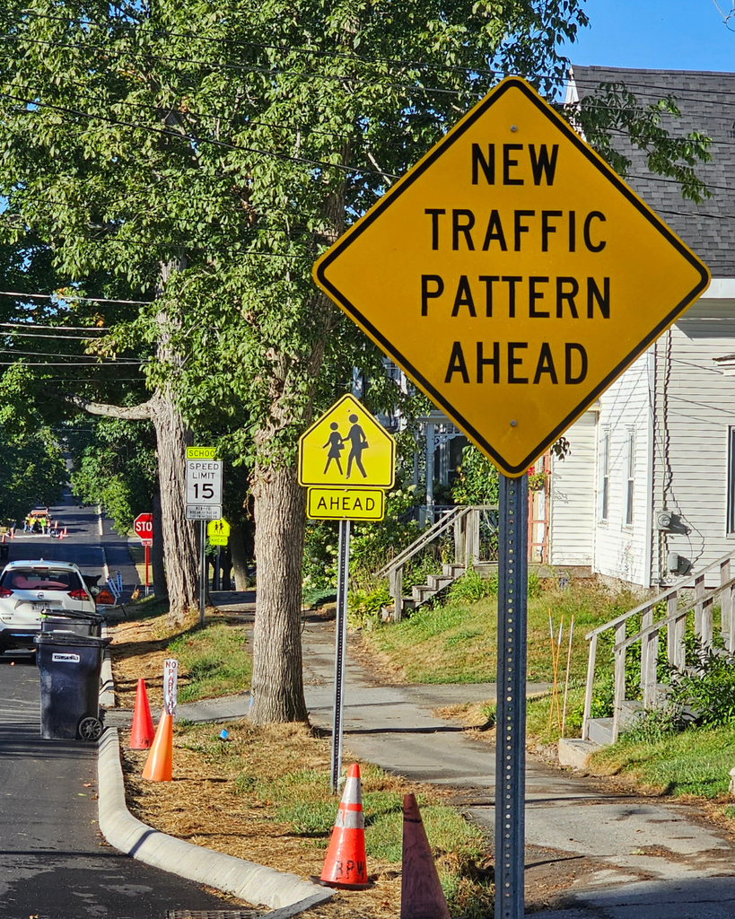 New traffic pattern sign indicating the new 4 way stop at the intersection of 5th and Pier St.