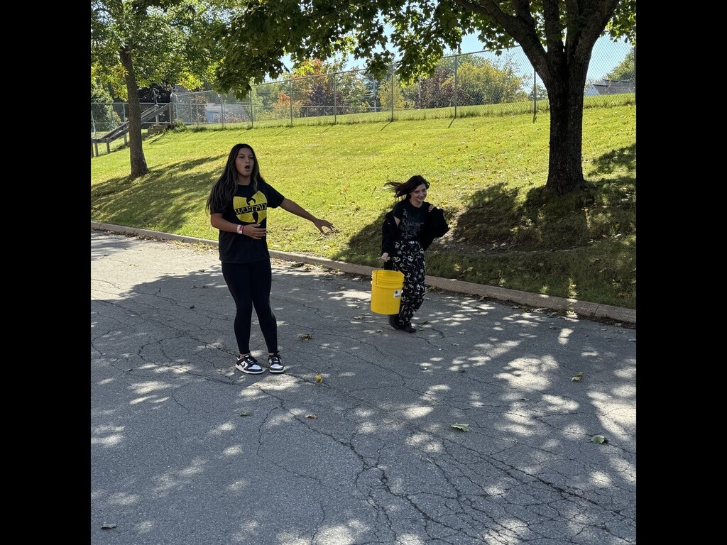 Recently, JFDS 7th graders, who are reading A Long Walk to Water, ran a relay around the school carrying buckets of water to experience what it's like for people who walk long distances every day for clean water. It was a fun, hands-on way to build empathy and bring the book to life! Thanks to Mrs. Bridges, Mrs. Lowe, & Mrs. Gunnell for a fun activity!