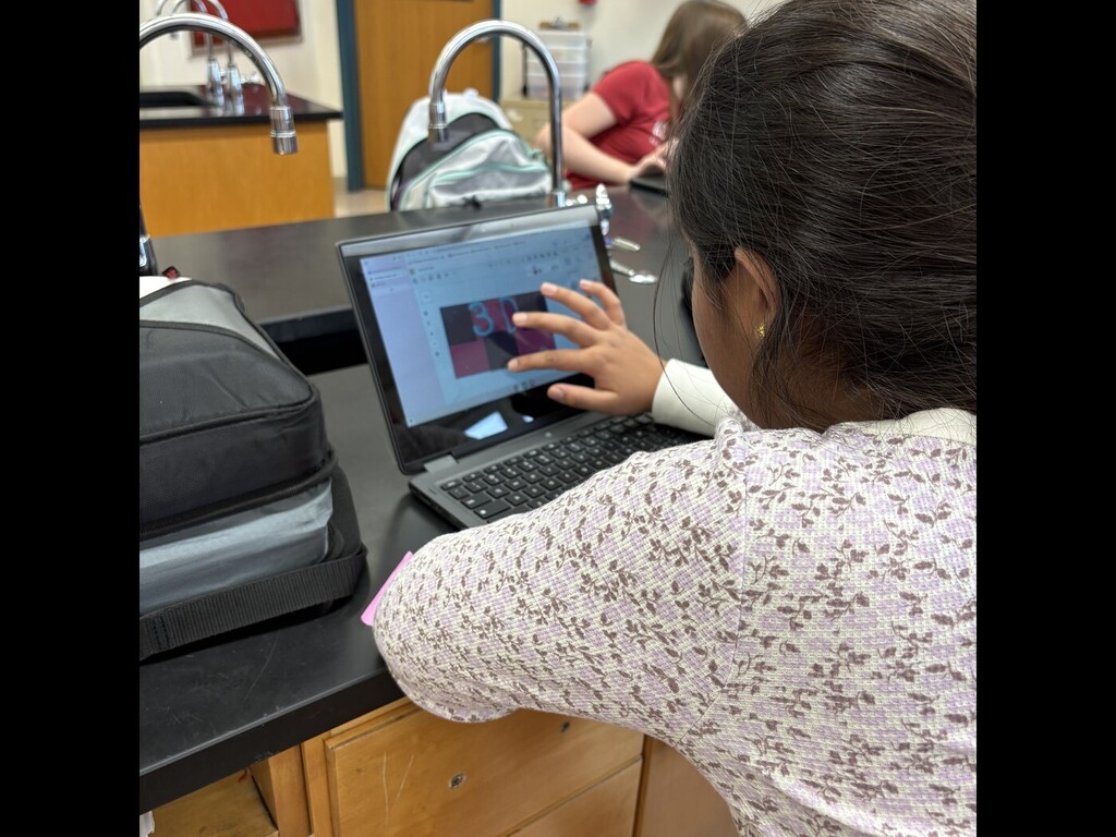 The 3D Printing Club, led by Ms. Sciarappa, was one of the clubs offered to students this month at Cohen. Students in the club have been working on a philanthropic school-based project for the past month. Students used the engineer and design process to generate a useful object they can give to one of their teachers. #WeAreBangor
