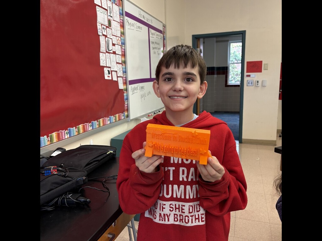 The 3D Printing Club, led by Ms. Sciarappa, was one of the clubs offered to students this month at Cohen. Students in the club have been working on a philanthropic school-based project for the past month. Students used the engineer and design process to generate a useful object they can give to one of their teachers. #WeAreBangor