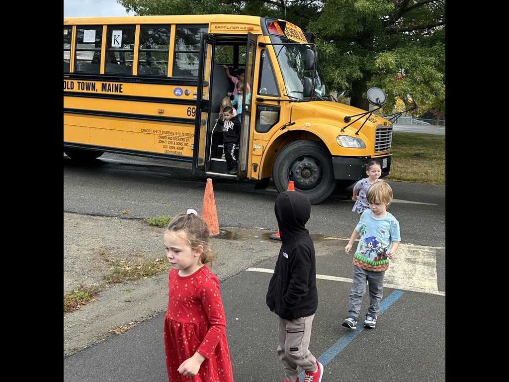 Leading up to Bus Safety Week, students across the Bangor School Department have been participating in bus safety drills to help ensure they know how to stay safe while riding the bus each day. These important exercises give students the opportunity to practice safe boarding and exiting procedures, emergency evacuation protocols, and proper behavior while on the bus. The Cyr Bus team works hard to make student safety a top priority, and these drills help reinforce the skills and confidence students need in the event of an emergency. #WeAreBangor