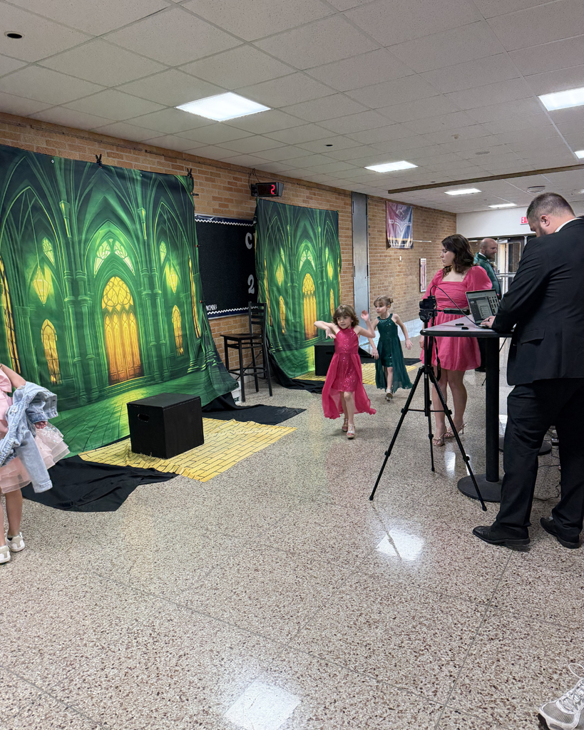 Wicked themed photo areas