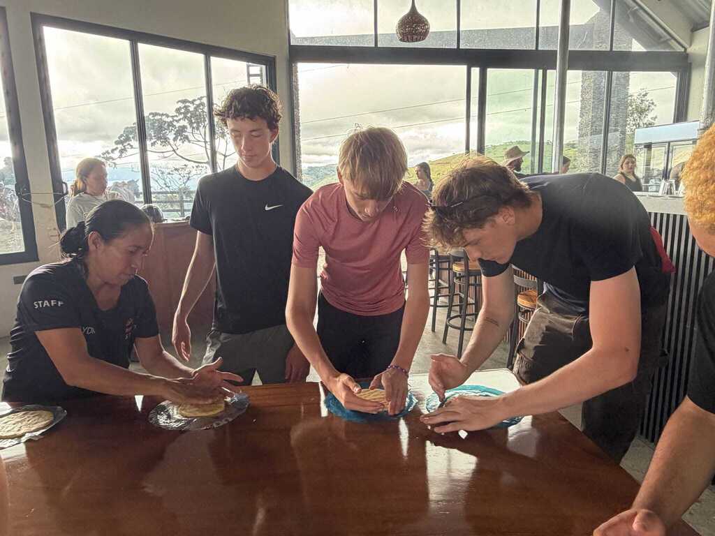 students in Costa Rica