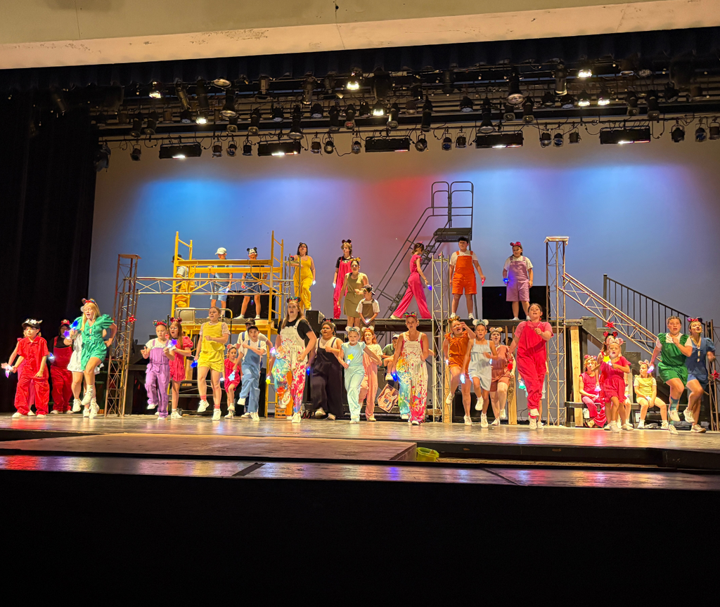 young drama performers