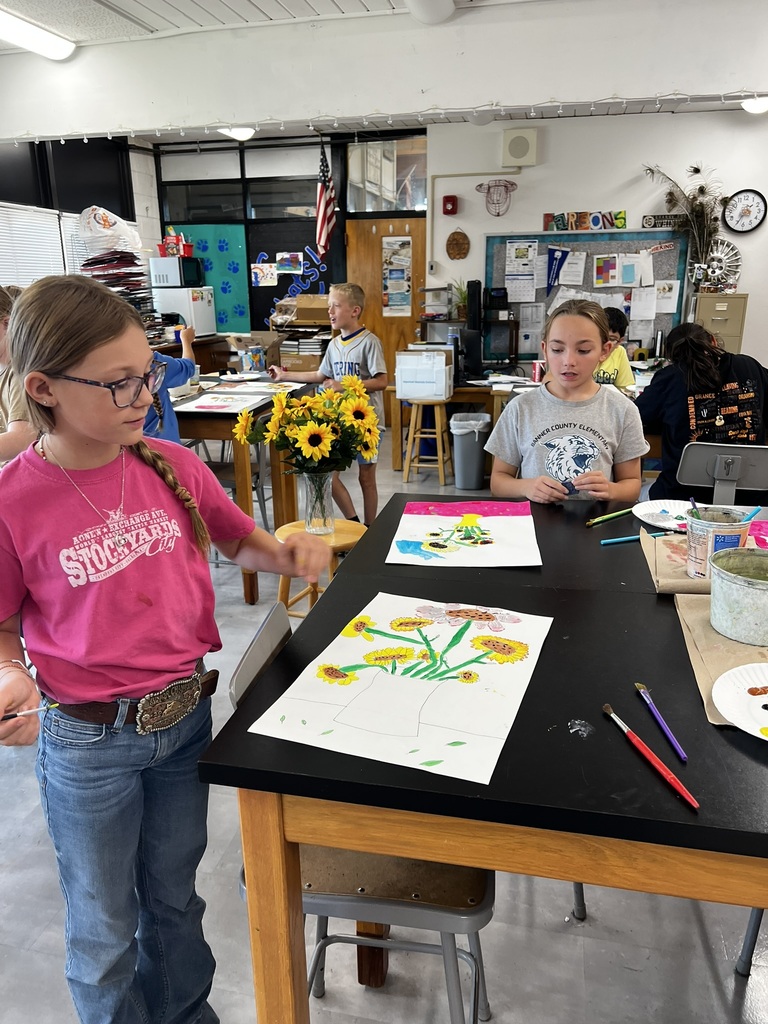 Students Painting